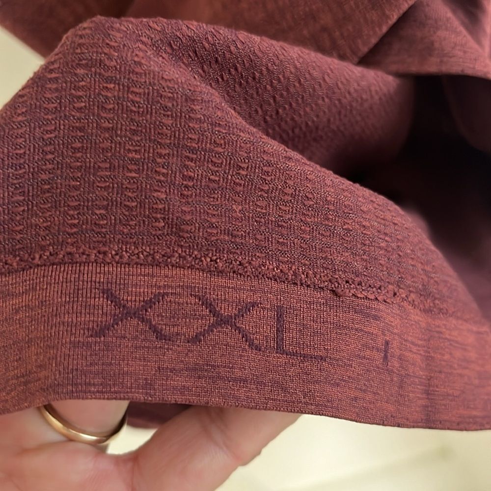 Lululemon Men's Metal Vent Tech Short Sleeve Maroon Sz XXL - Picture 8 of 9